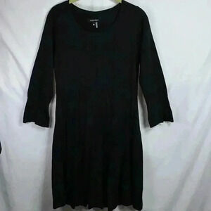 Ellen Tracy Black Long Sleeve Pleated Fit & Flair Sweater Dress in Size Medium.